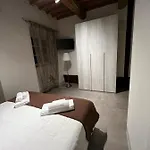 Casa Carducci 33 فندق مبيت وإفطار