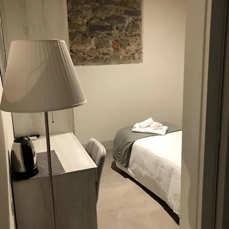 Bed & Breakfast Casa Carducci 33 *