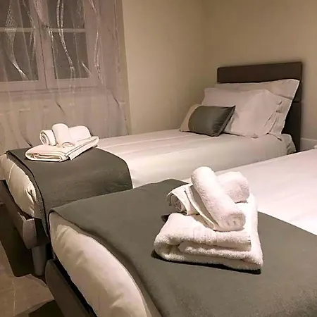 Casa Carducci 33 ベッド・アンド・ブレックファスト 3*
