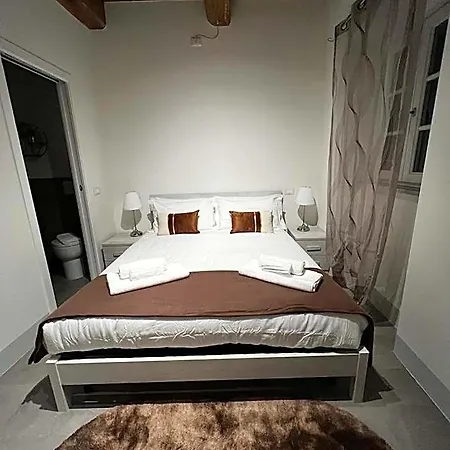 Bed & Breakfast Casa Carducci 33 3*