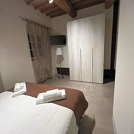 Casa Carducci 33 فندق مبيت وإفطار