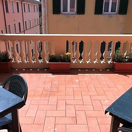 Casa Carducci 33