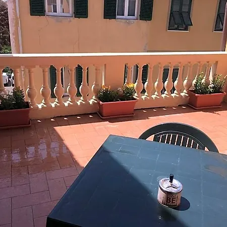 ベッド・アンド・ブレックファスト Casa Carducci 33 ピサ