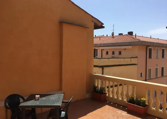 Casa Carducci 33 3* 比萨